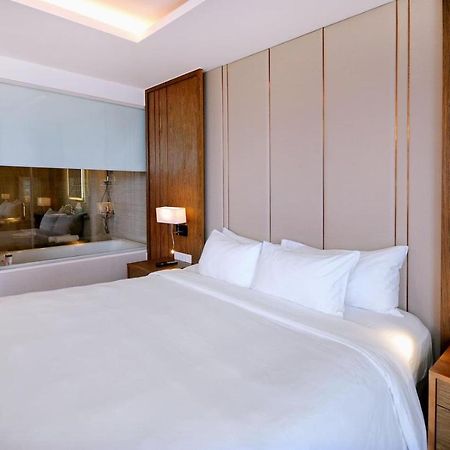 Panorama Central Nha Trang- Vietnam'S Highest Infinitive Rooftop Pool Esterno foto