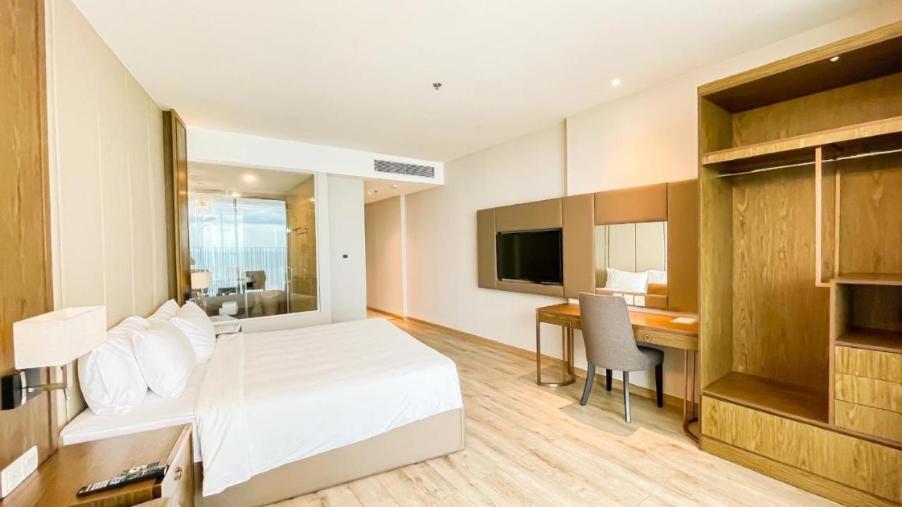 Panorama Central Nha Trang- Vietnam'S Highest Infinitive Rooftop Pool Esterno foto
