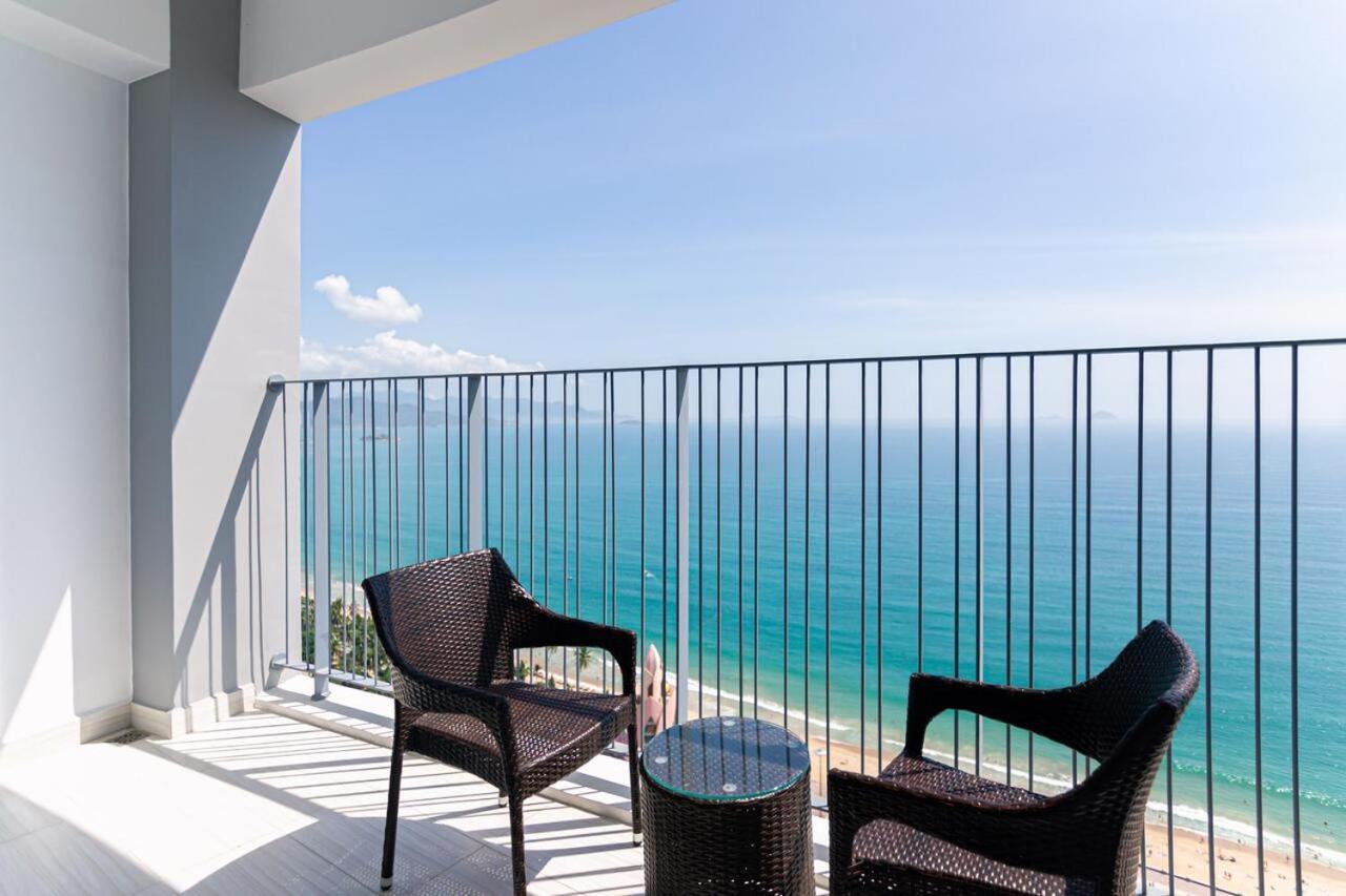 Panorama Central Nha Trang- Vietnam'S Highest Infinitive Rooftop Pool Esterno foto